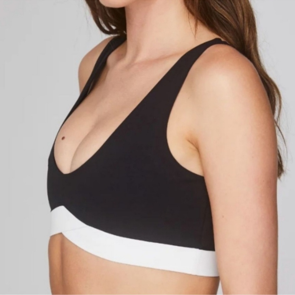 Joja Drive Sports Bra